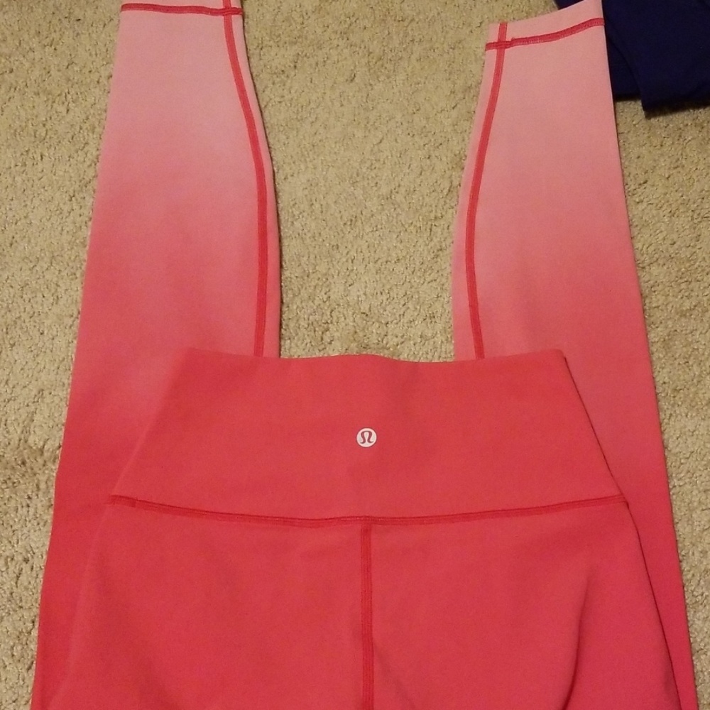 SOLD Lululemon wunder under HR fuchsia pink sz 4 - Picture 4 of 4
